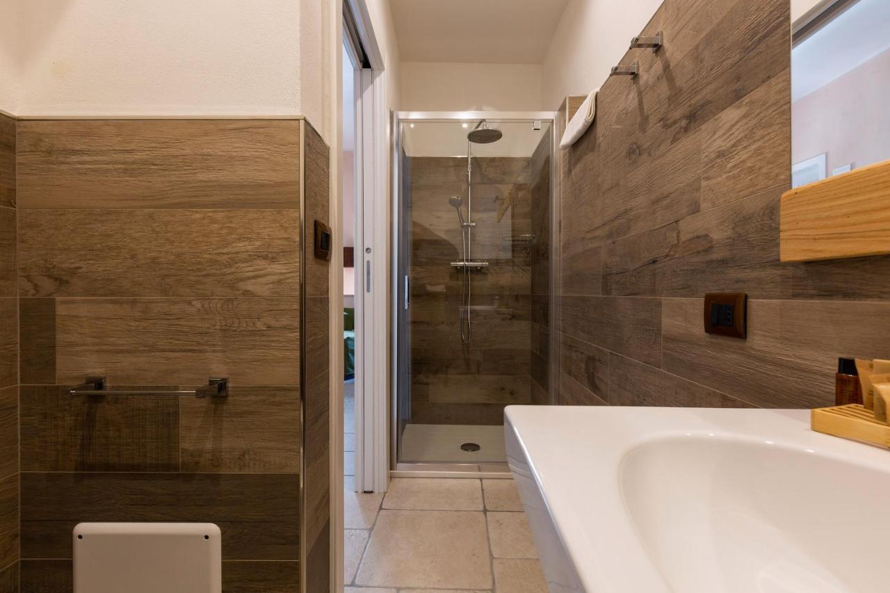 Terrae Rooms Rental เมซานเย ภายนอก รูปภาพ